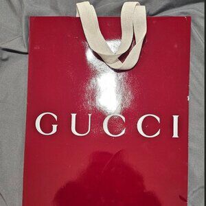 AUTHENTIC NEW Gucci Gift Shopping Bag